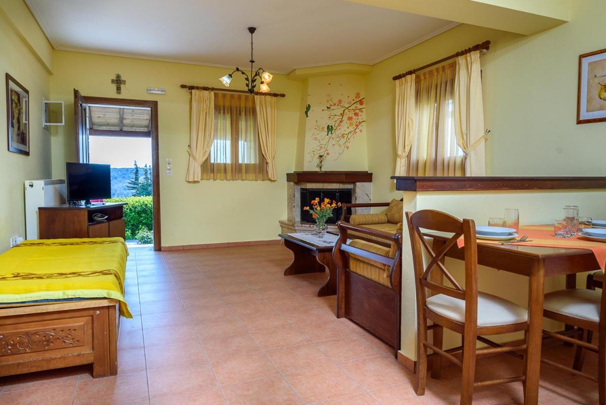 Holiday home Leonidas