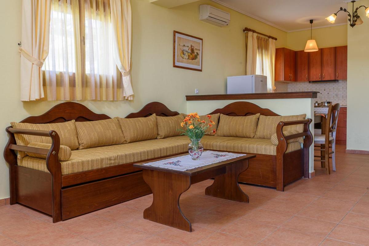 Leonidas Holiday home *