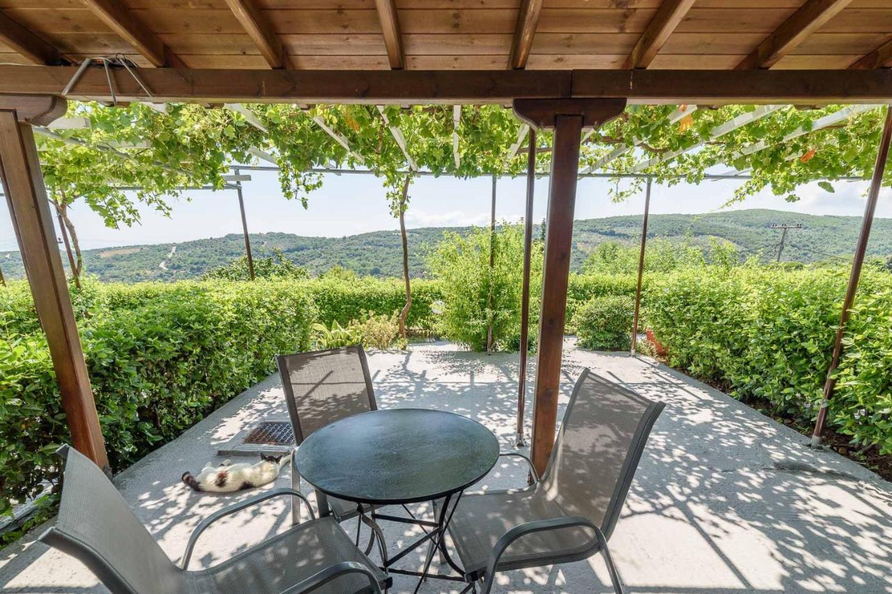 Holiday home Leonidas